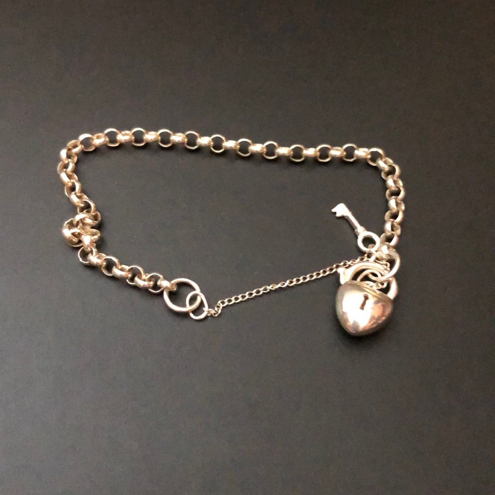 Beautiful bracelet with heart and lock